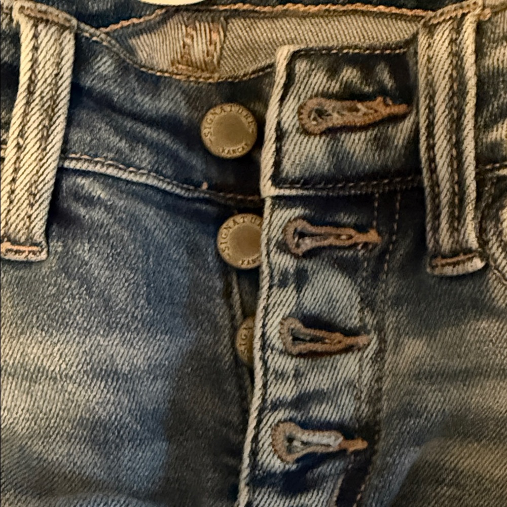 KanCan Distressed Blue Ankle Jeans - Picture 4 of 6